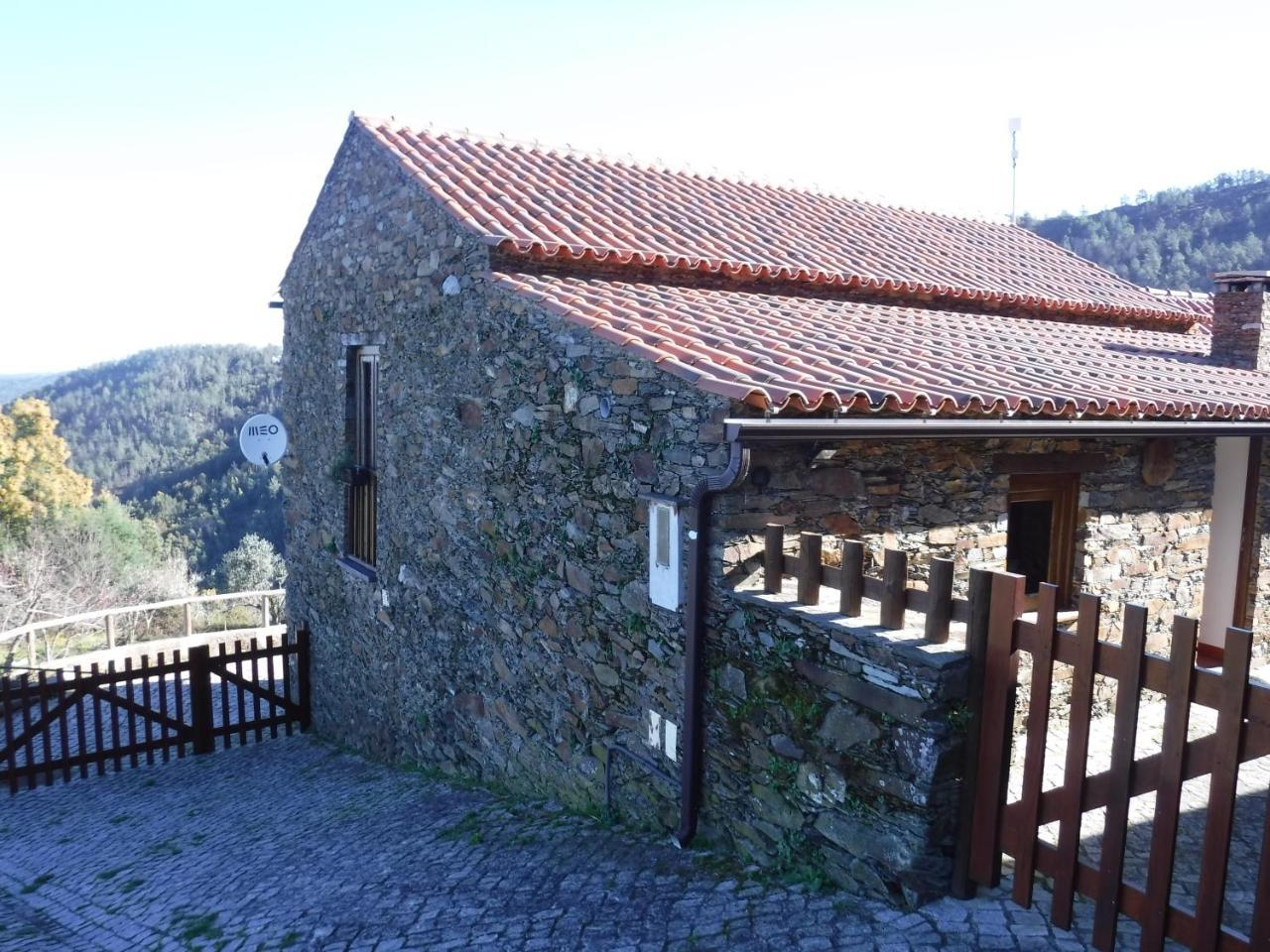 Casa Da Comareira Guest House Gois Luaran gambar